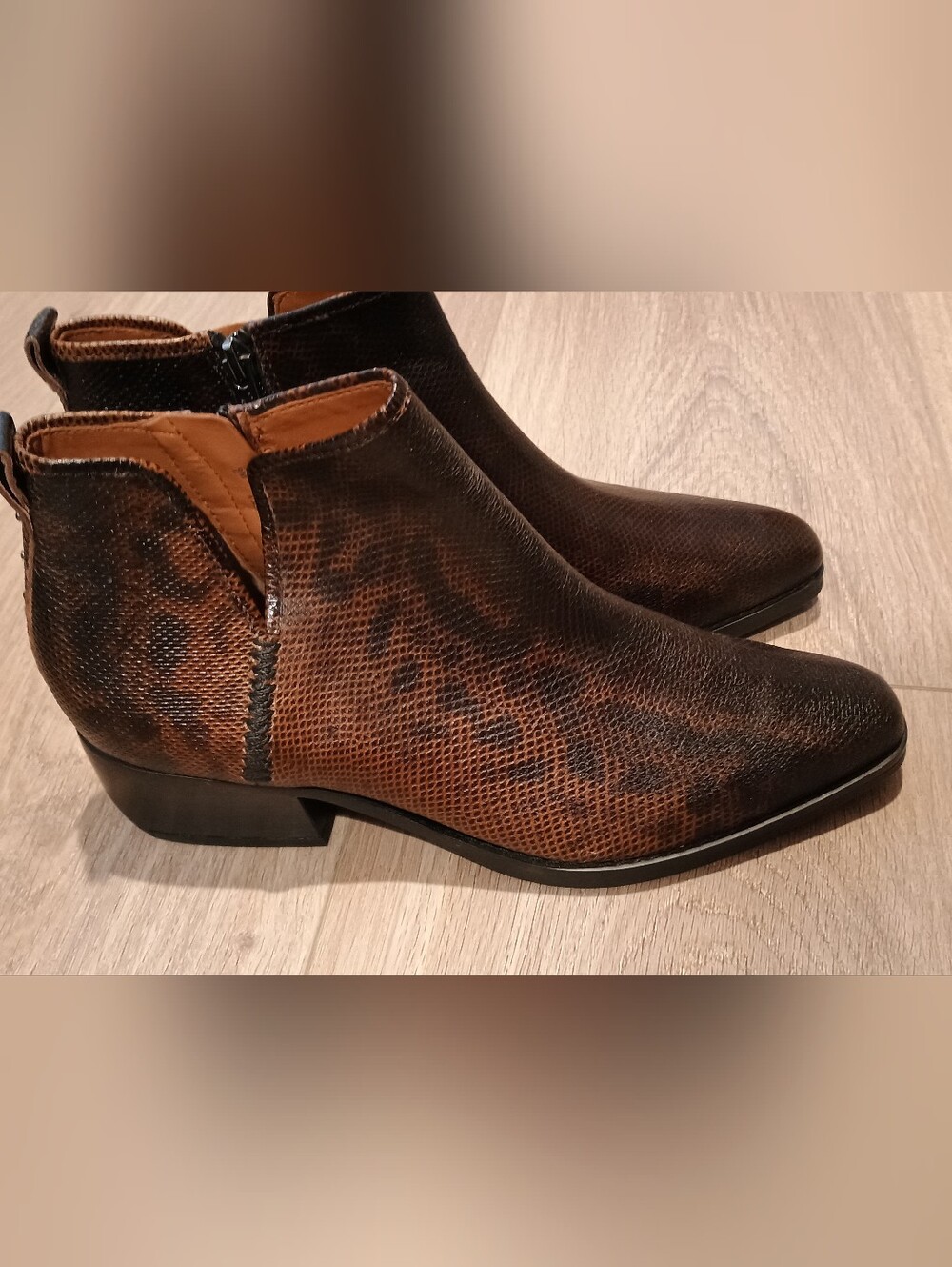 Franco Sarto Asti Ankle Boot Espresso Snake Print Leather Booties Womens Size 9